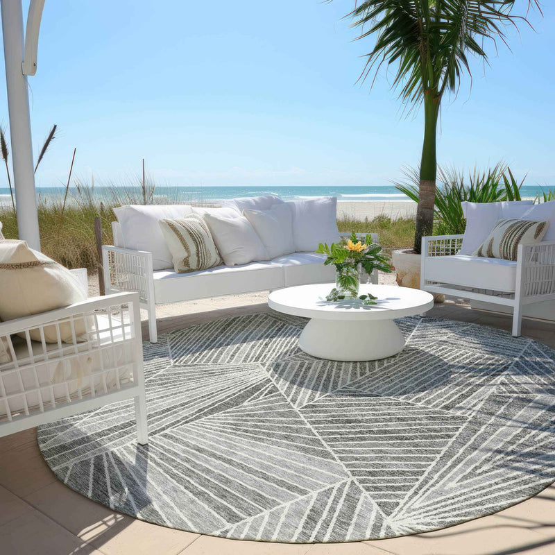 8' Gray And Ivory Round Geometric Washable Indoor Outdoor Area Rug