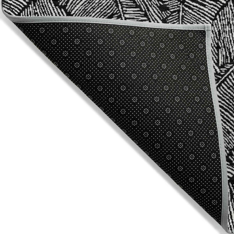 9' X 12' Black And Ivory Floral Washable Indoor Outdoor Area Rug