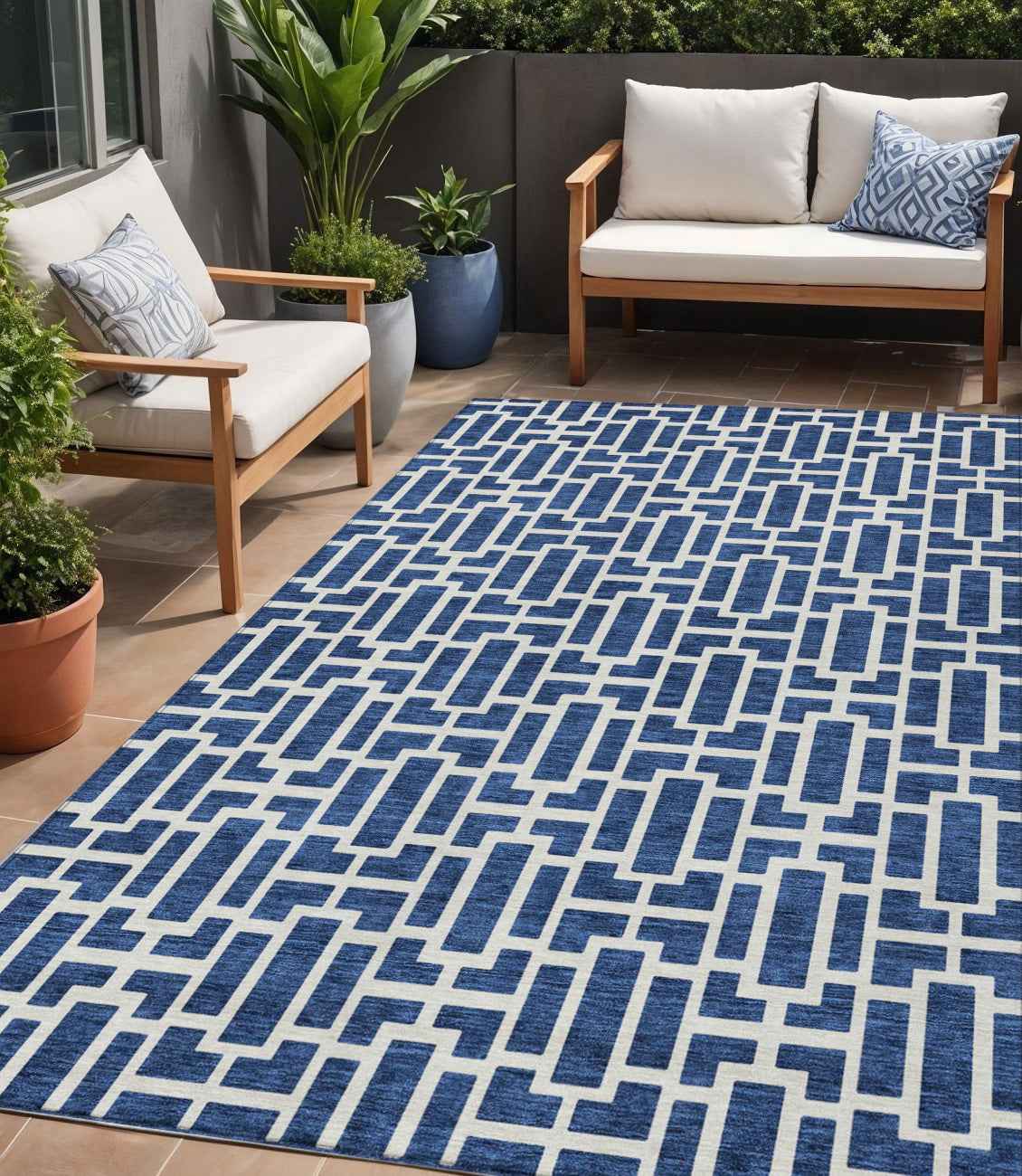 5' X 8' Navy Blue And Ivory Geometric Washable Indoor Outdoor Area Rug