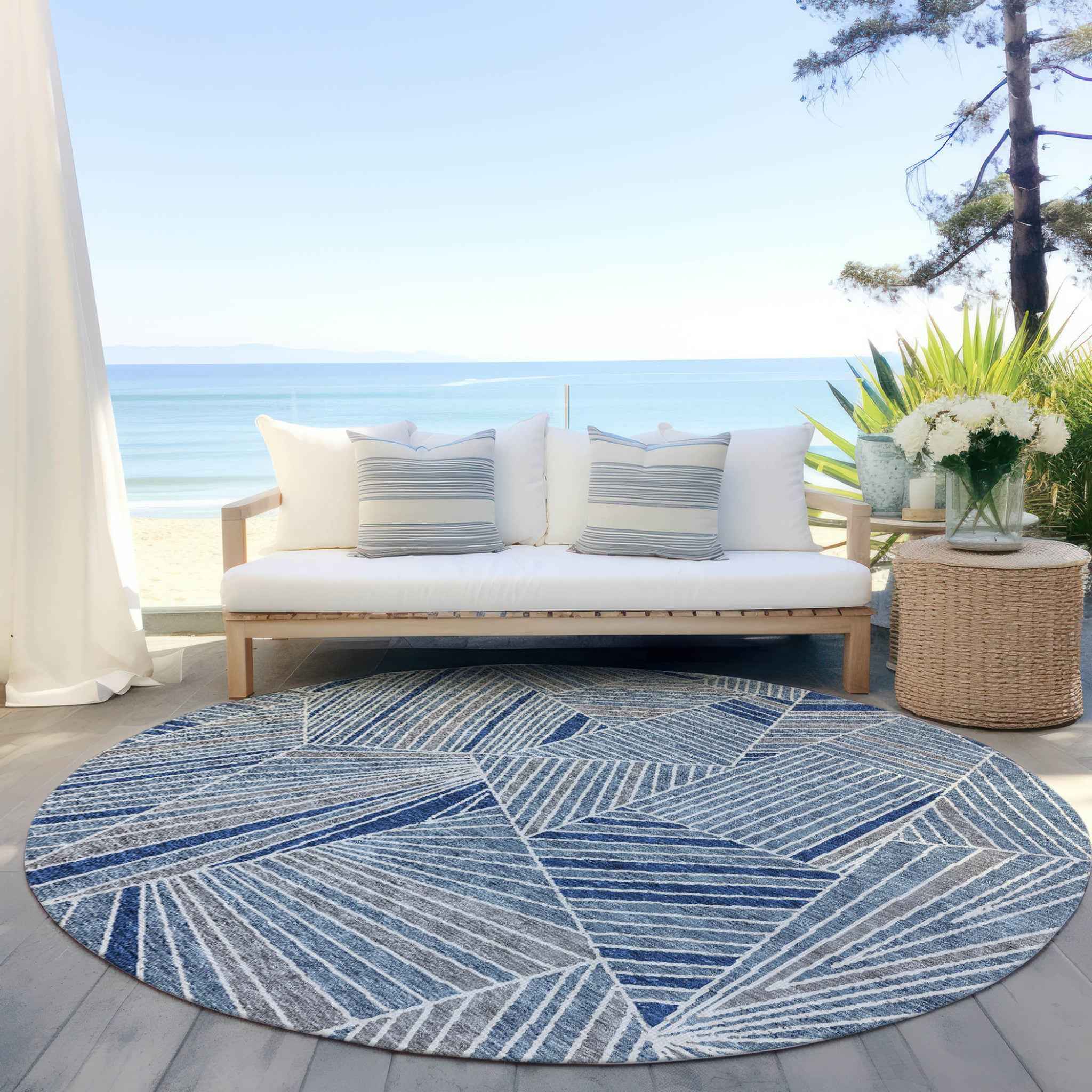 8' Denim Blue Gray And Ivory Round Geometric Washable Indoor Outdoor Area Rug