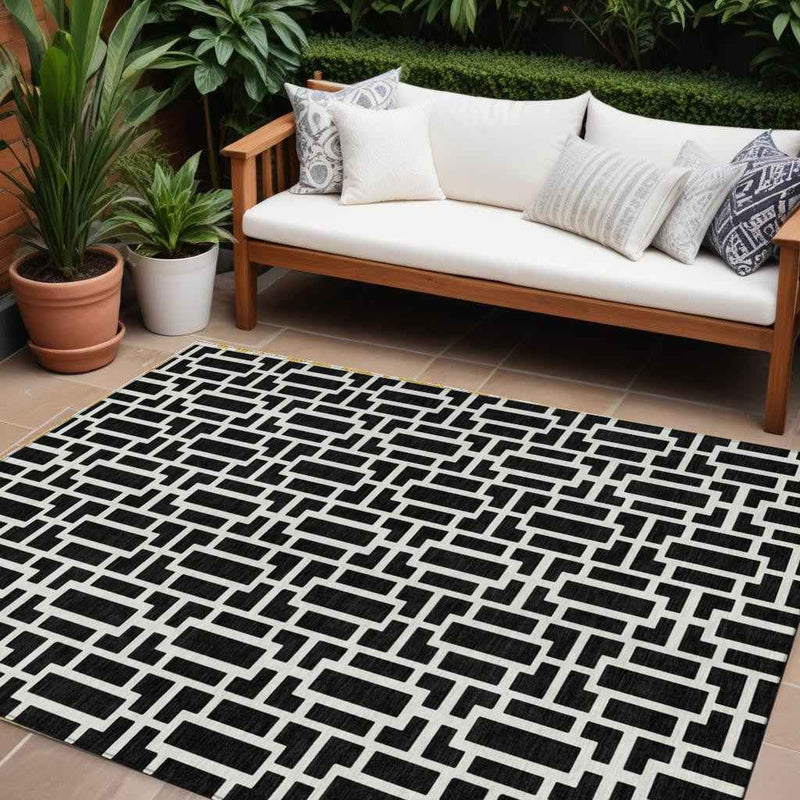 9' X 12' Black And Ivory Geometric Washable Indoor Outdoor Area Rug