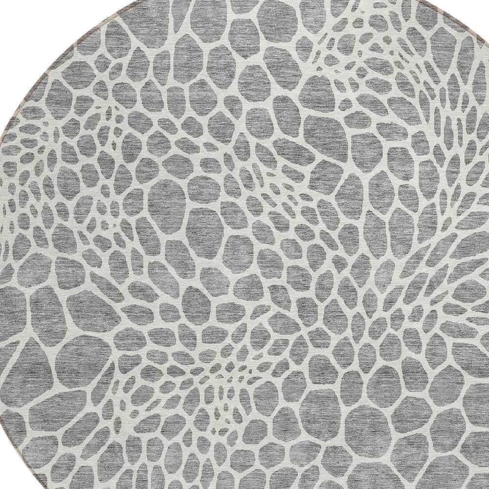 8' Gray And Ivory Round Geometric Washable Indoor Outdoor Area Rug