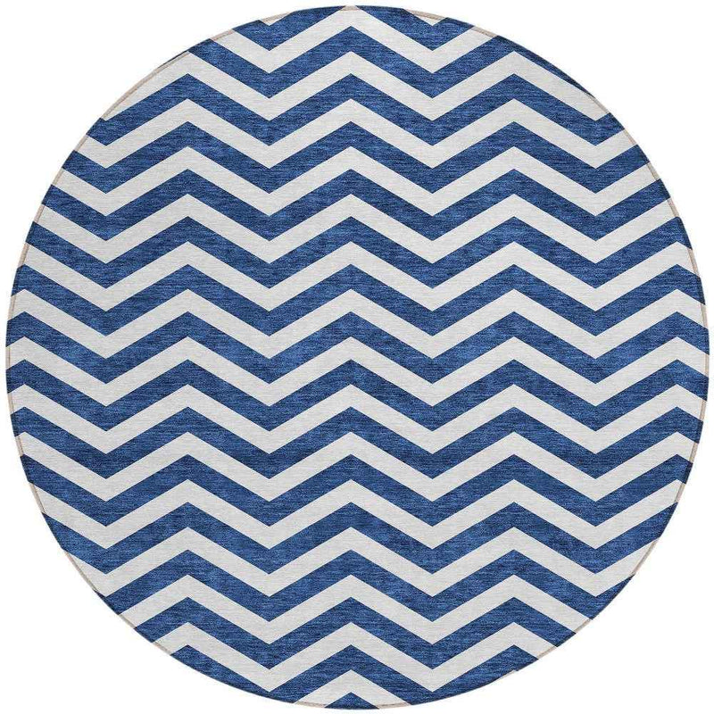 8' Navy Blue And Ivory Round Chevron Washable Indoor Outdoor Area Rug