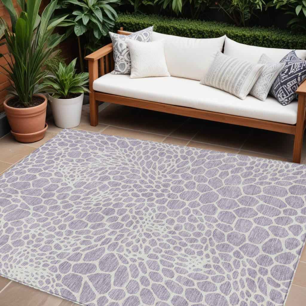 8' X 10' Lilac And Ivory Geometric Washable Indoor Outdoor Area Rug