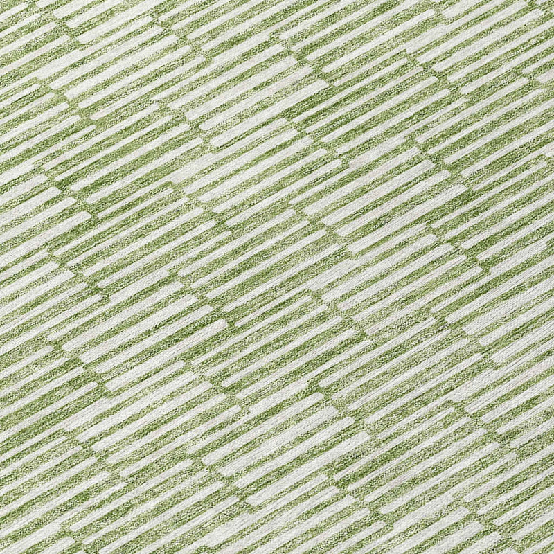 8' Green And Ivory Round Geometric Washable Indoor Outdoor Area Rug