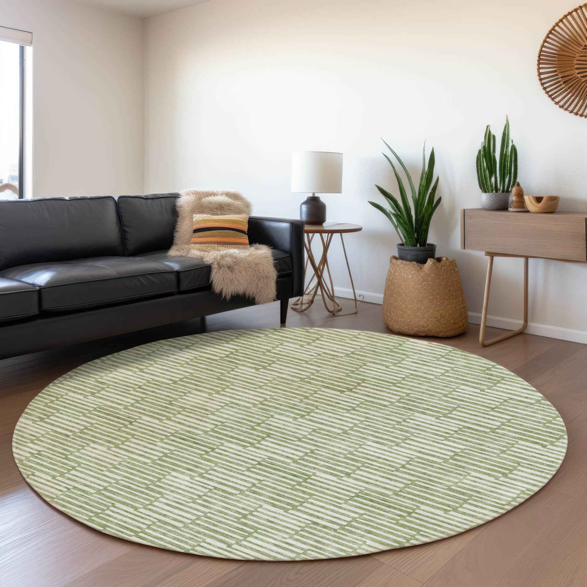 8' Green And Ivory Round Geometric Washable Indoor Outdoor Area Rug