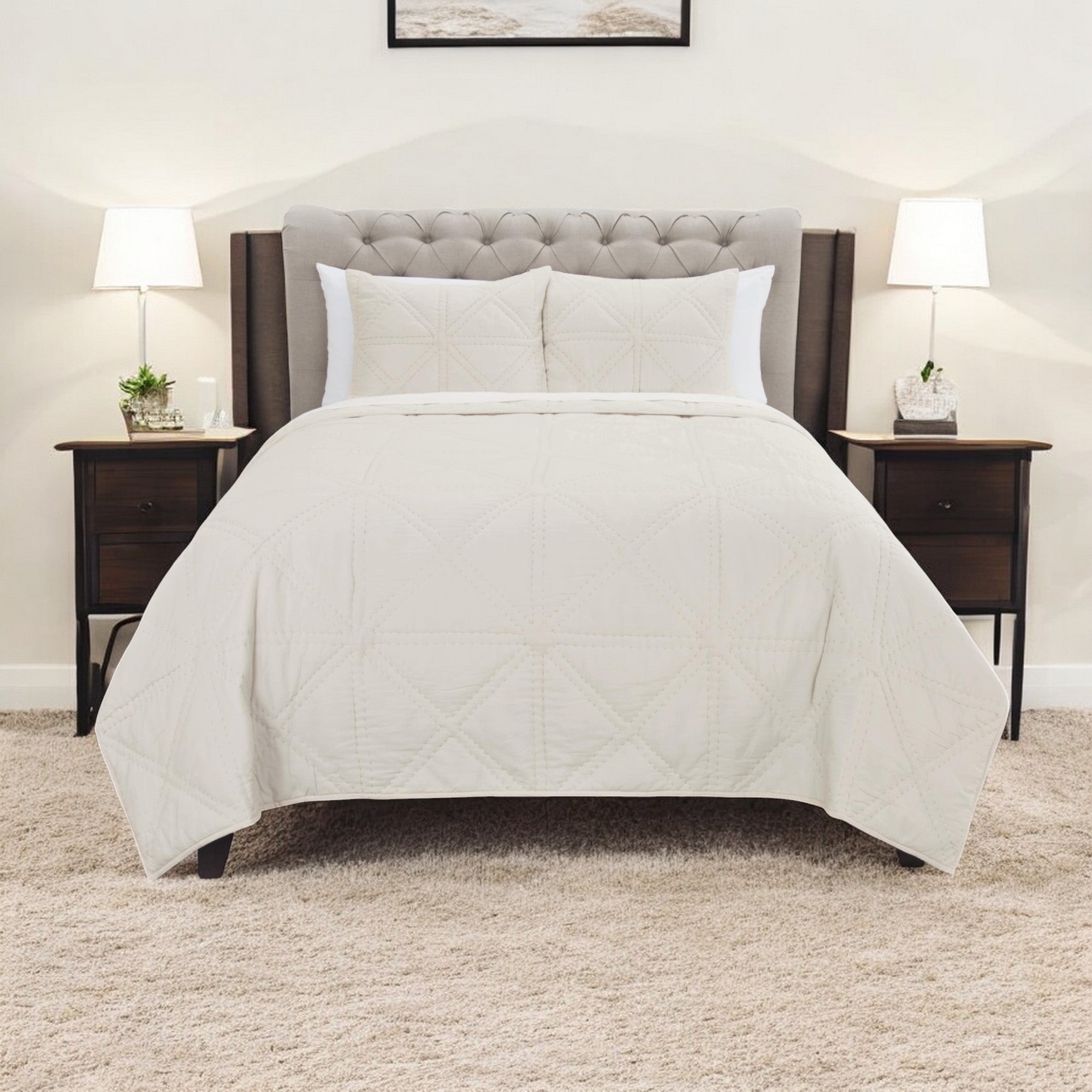 Set of Three Ivory Geometric Queen Quilt - Bed & Bath