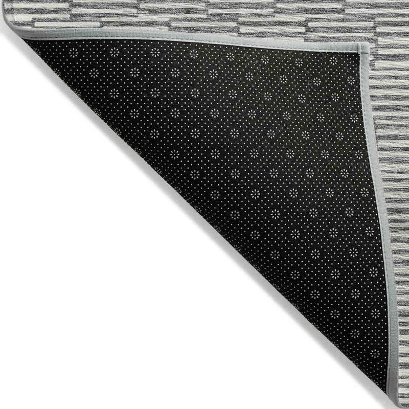 8' X 10' Gray And Ivory Geometric Washable Indoor Outdoor Area Rug