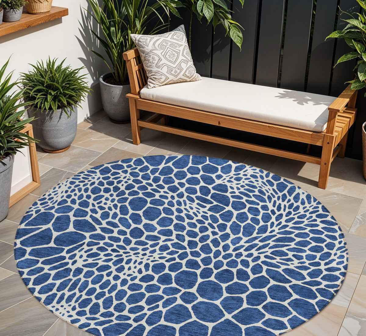 8' Navy Blue And Ivory Round Geometric Washable Indoor Outdoor Area Rug