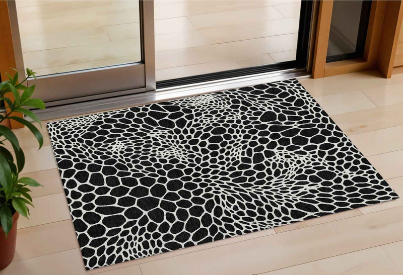 3' X 5' Black And Ivory Geometric Washable Indoor Outdoor Area Rug
