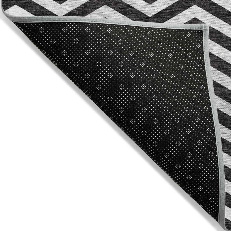 8' X 10' Black And Ivory Chevron Washable Indoor Outdoor Area Rug