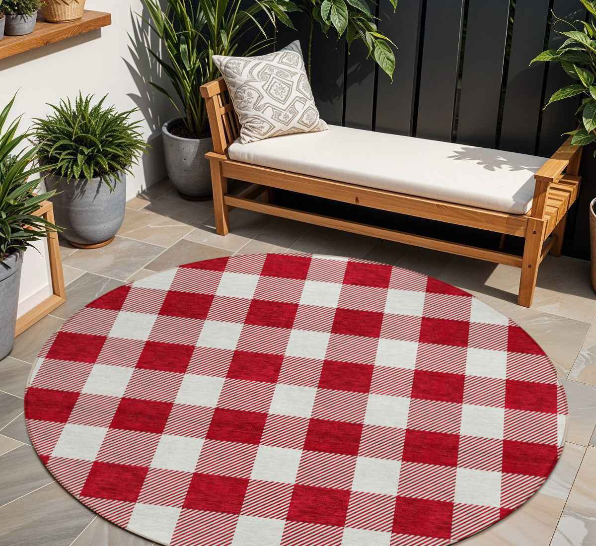 8' Red And Ivory Round Plaid Washable Indoor Outdoor Area Rug