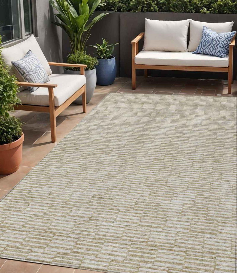 5' X 8' Beige And Ivory Geometric Washable Indoor Outdoor Area Rug