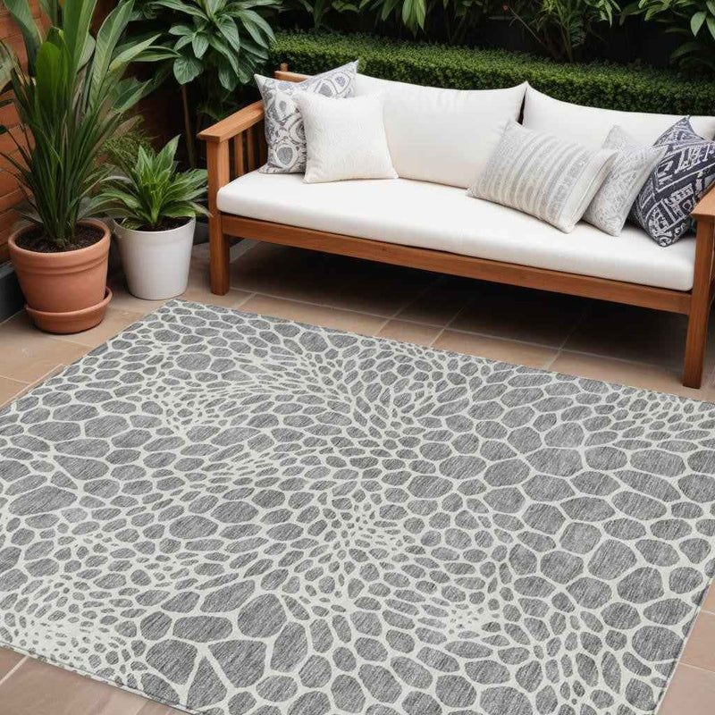 10' X 14' Gray And Ivory Geometric Washable Indoor Outdoor Area Rug