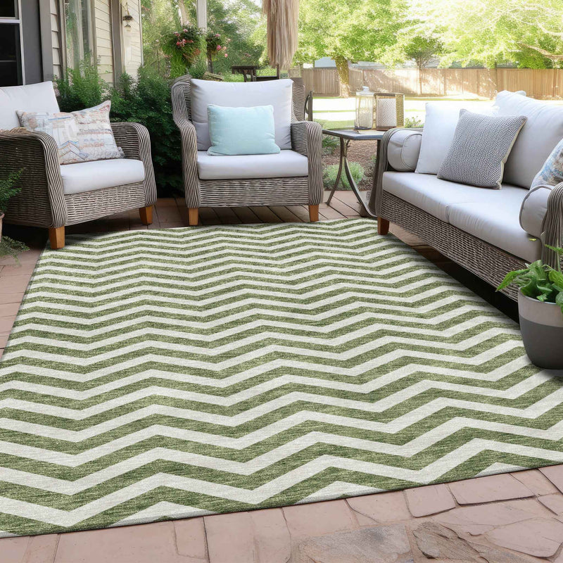 8' X 10' Green And Ivory Chevron Washable Indoor Outdoor Area Rug
