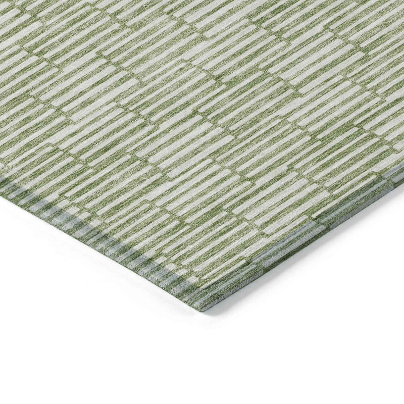 8' X 10' Green And Ivory Geometric Washable Indoor Outdoor Area Rug