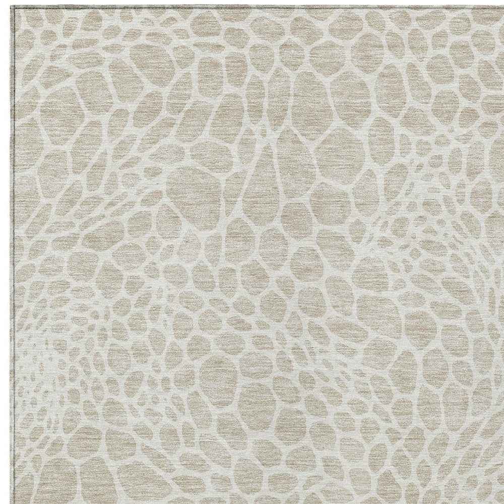 8' X 10' Beige And Ivory Geometric Washable Indoor Outdoor Area Rug