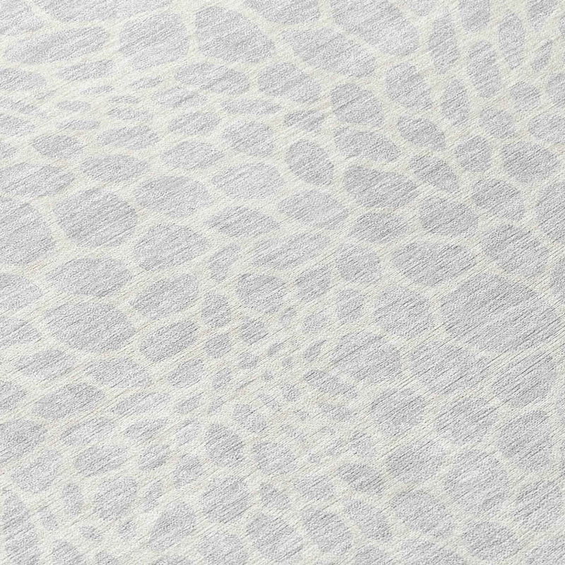 8' Silver And Gray Round Geometric Washable Indoor Outdoor Area Rug