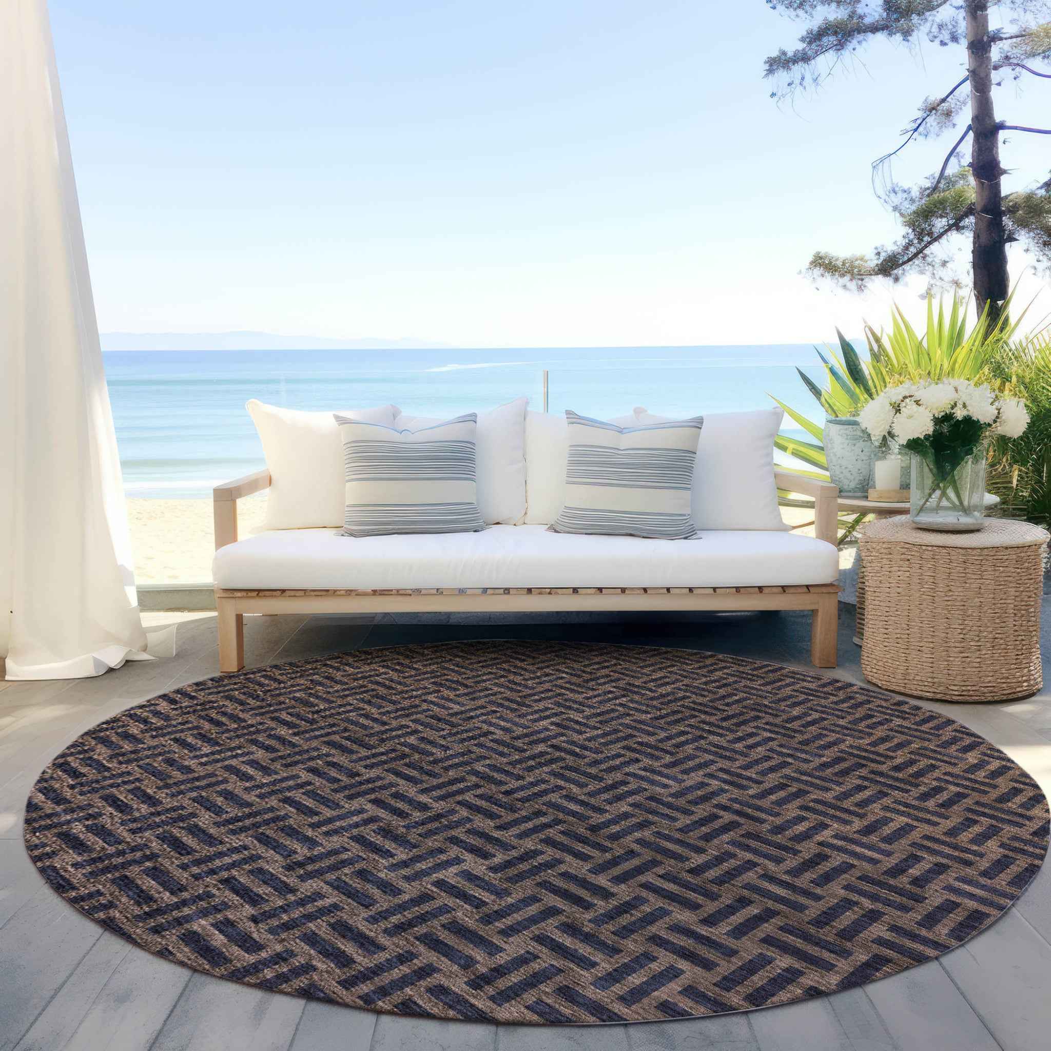 8' Chocolate And Black Round Geometric Washable Indoor Outdoor Area Rug