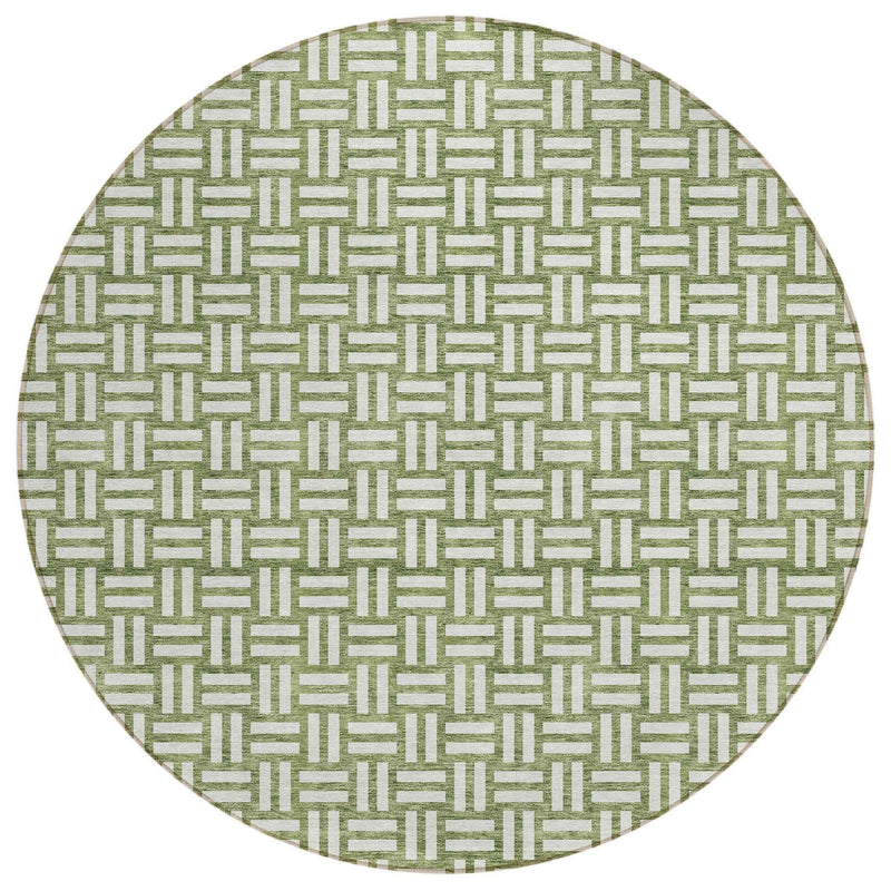 8' Green And Ivory Round Geometric Washable Indoor Outdoor Area Rug