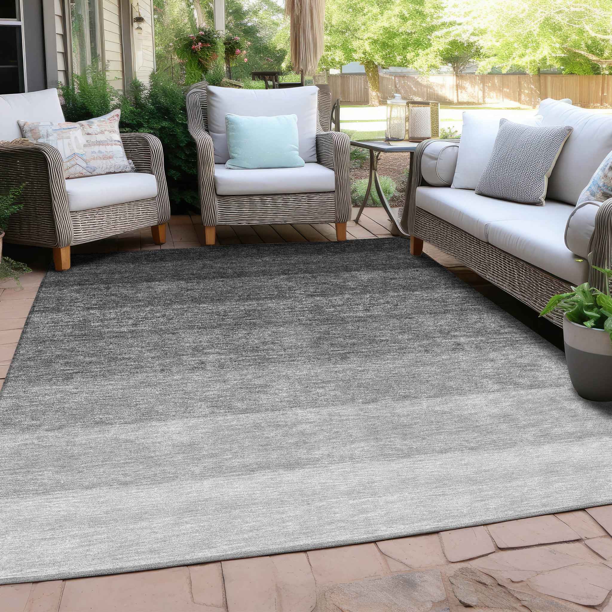 5' X 8' Black And Ivory Ombre Washable Indoor Outdoor Area Rug