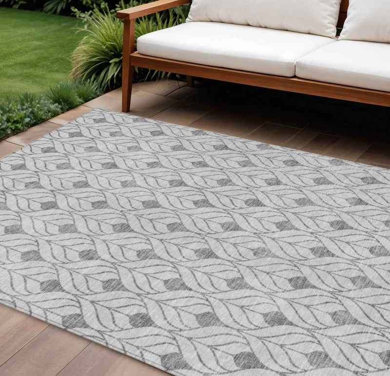 8' X 10' Silver And Gray Geometric Washable Indoor Outdoor Area Rug