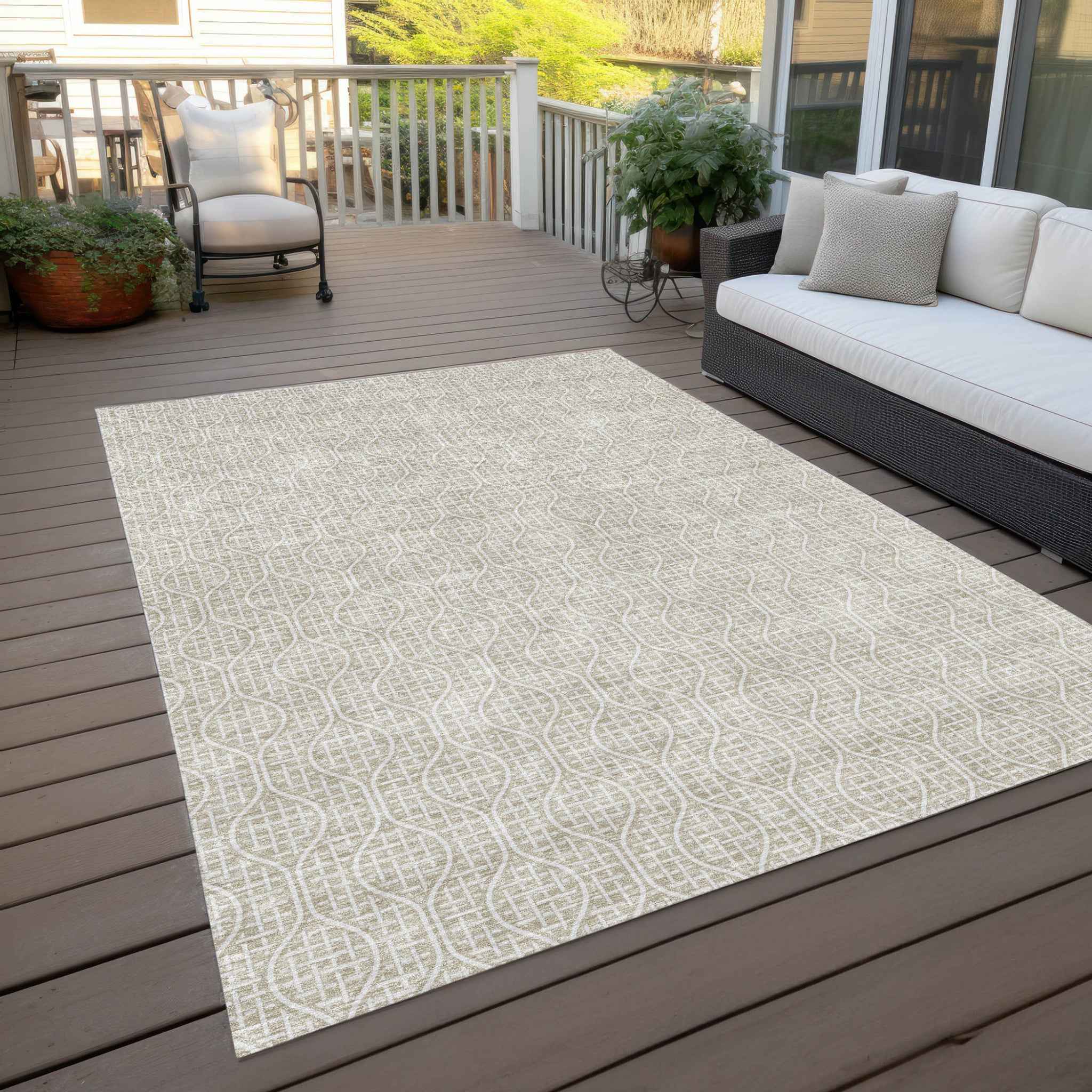 3' X 5' Beige And Ivory Geometric Washable Indoor Outdoor Area Rug