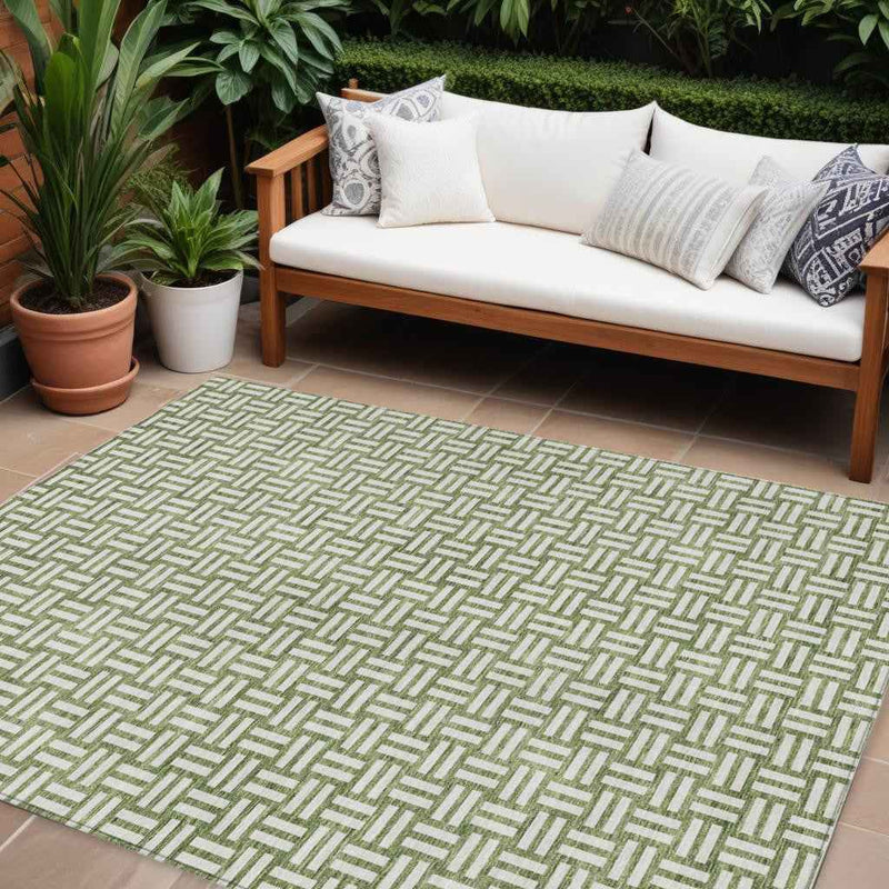 9' X 12' Green And Ivory Geometric Washable Indoor Outdoor Area Rug
