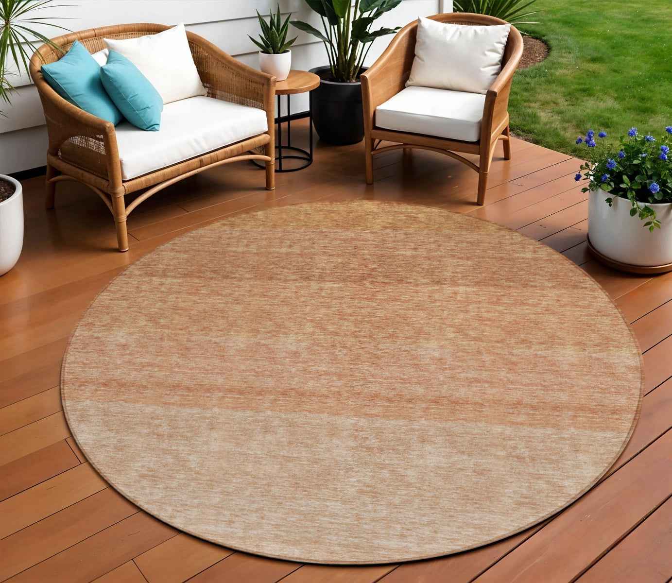 8' Copper And Beige Round Ombre Washable Indoor Outdoor Area Rug