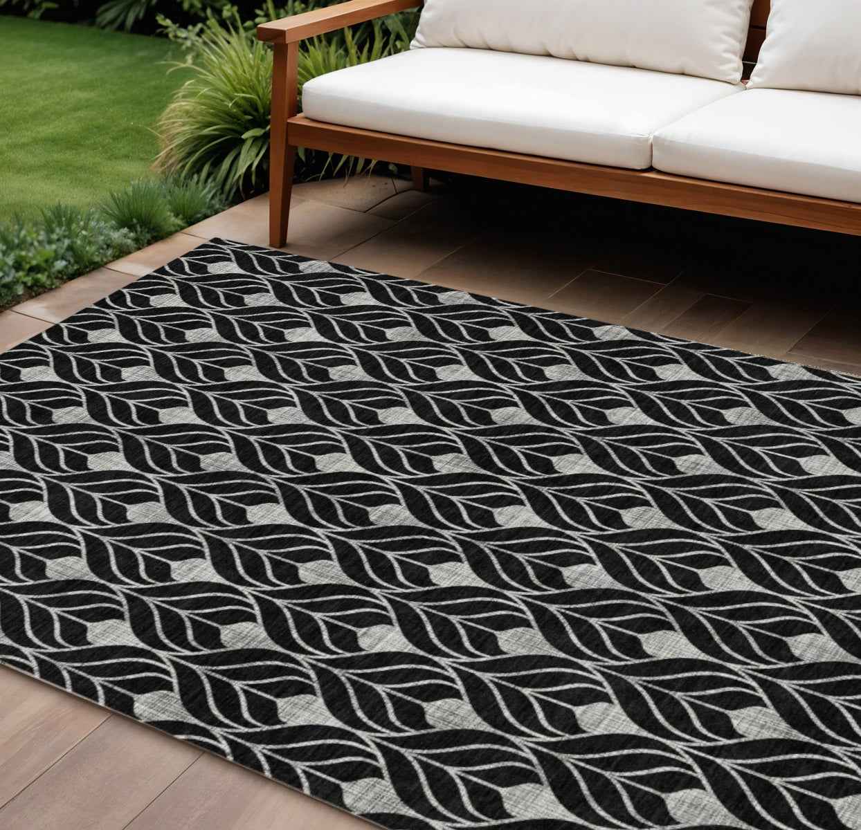 9' X 12' Black And Ivory Geometric Washable Indoor Outdoor Area Rug