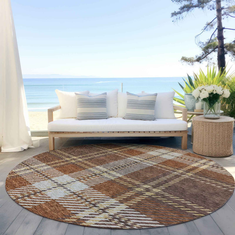 8' Chocolate Copper And Gold Round Plaid Washable Indoor Outdoor Area Rug