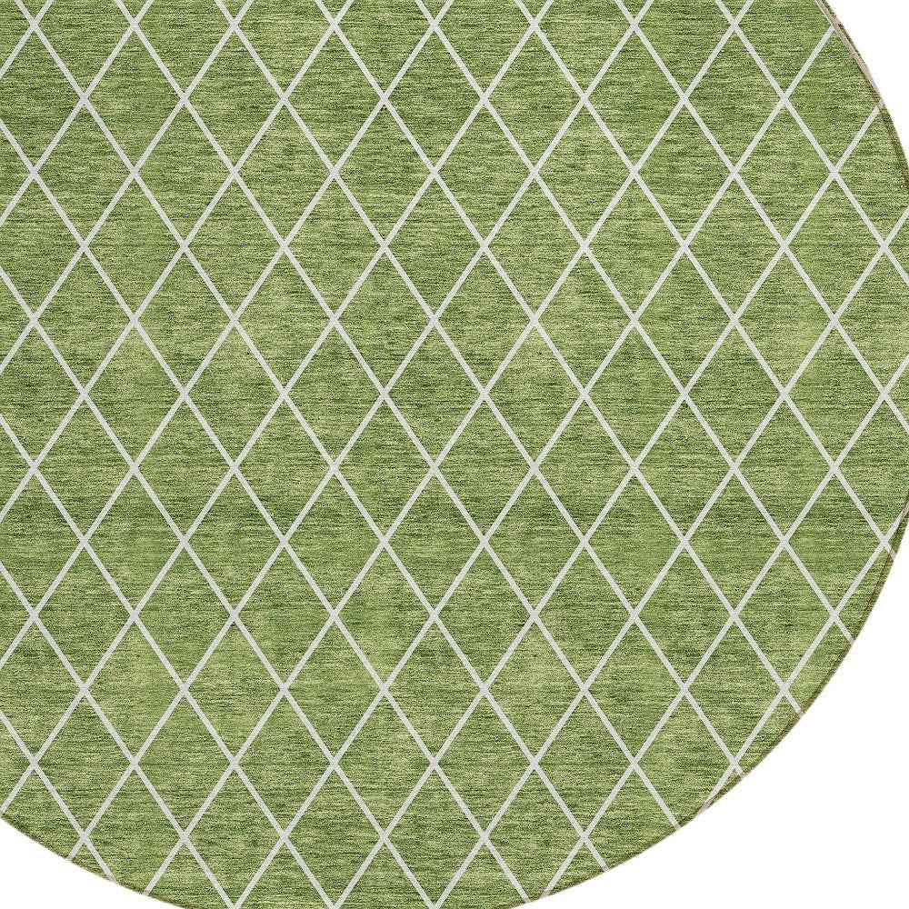 8' Green And Ivory Round Geometric Washable Indoor Outdoor Area Rug