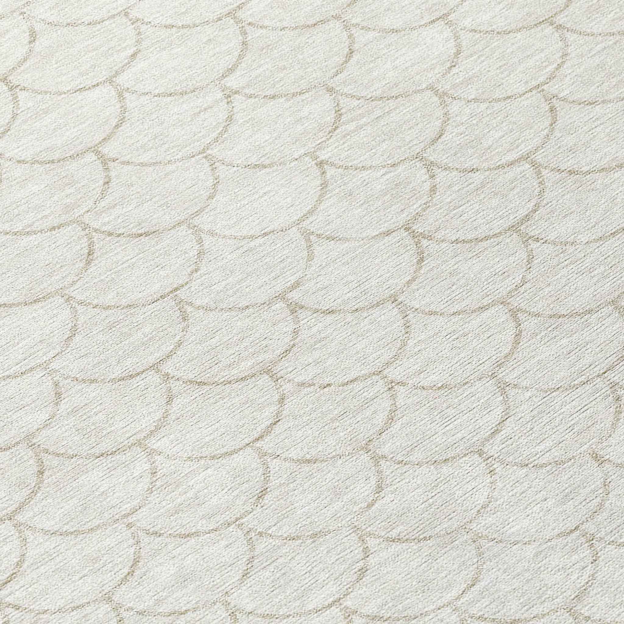 8' Ivory And Beige Round Geometric Washable Indoor Outdoor Area Rug