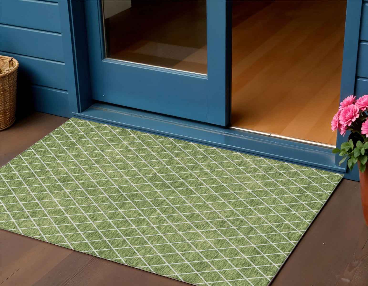 3' X 5' Green And Ivory Geometric Washable Indoor Outdoor Area Rug