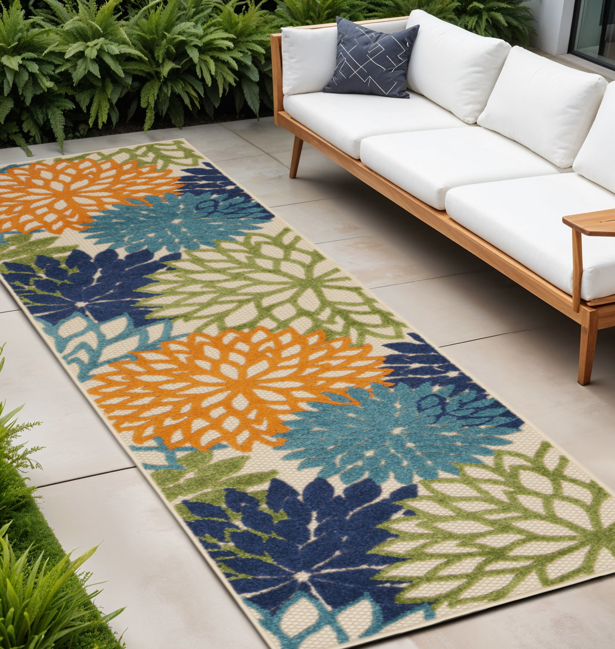 10' Ivory And Blue Indoor Outdoor Area Rug - Outdoor