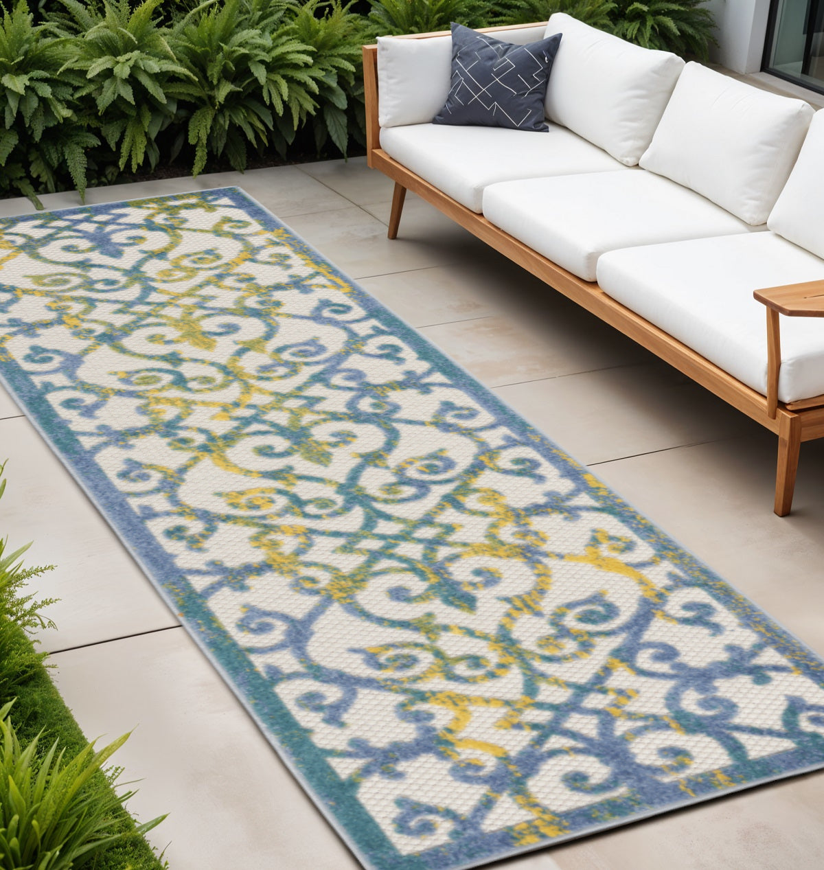 8' Ivory And Blue Indoor Outdoor Area Rug - Outdoor