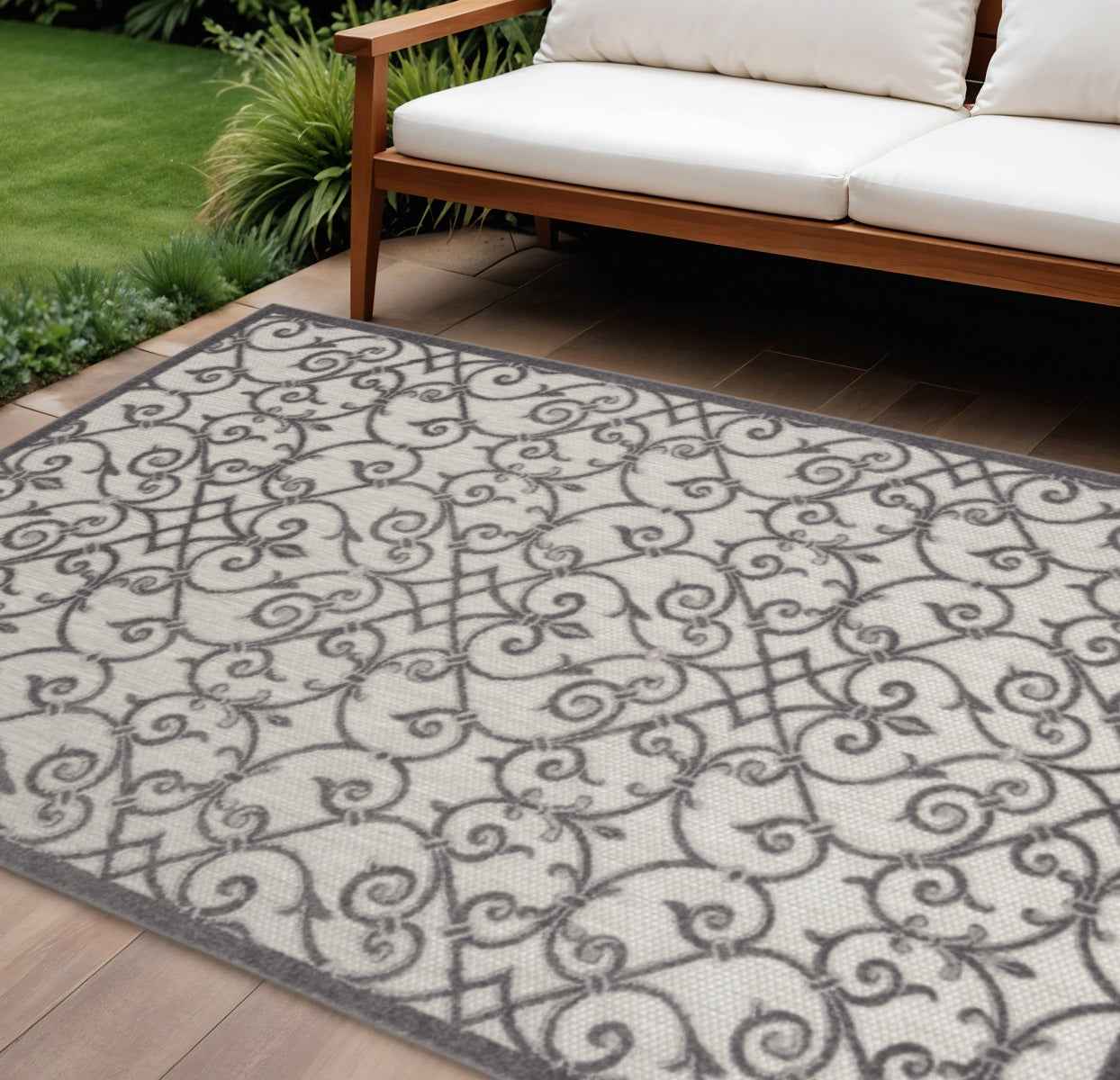 8' X 11' Gray Indoor Outdoor Area Rug