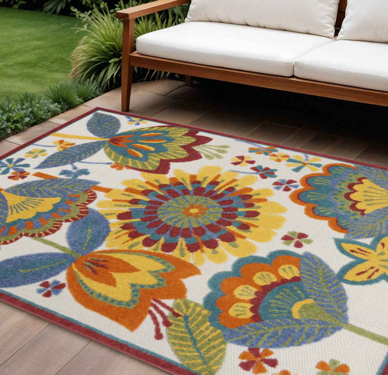 8' X 11' Yellow And Ivory Indoor Outdoor Area Rug