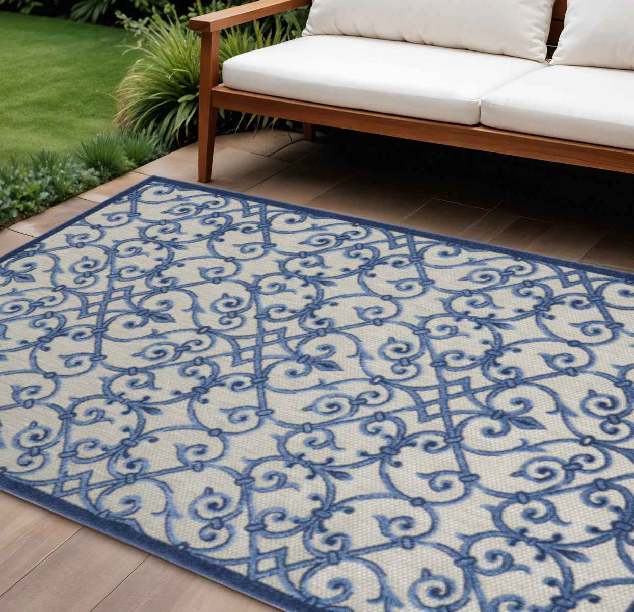 8' X 11' Blue And Gray Indoor Outdoor Area Rug