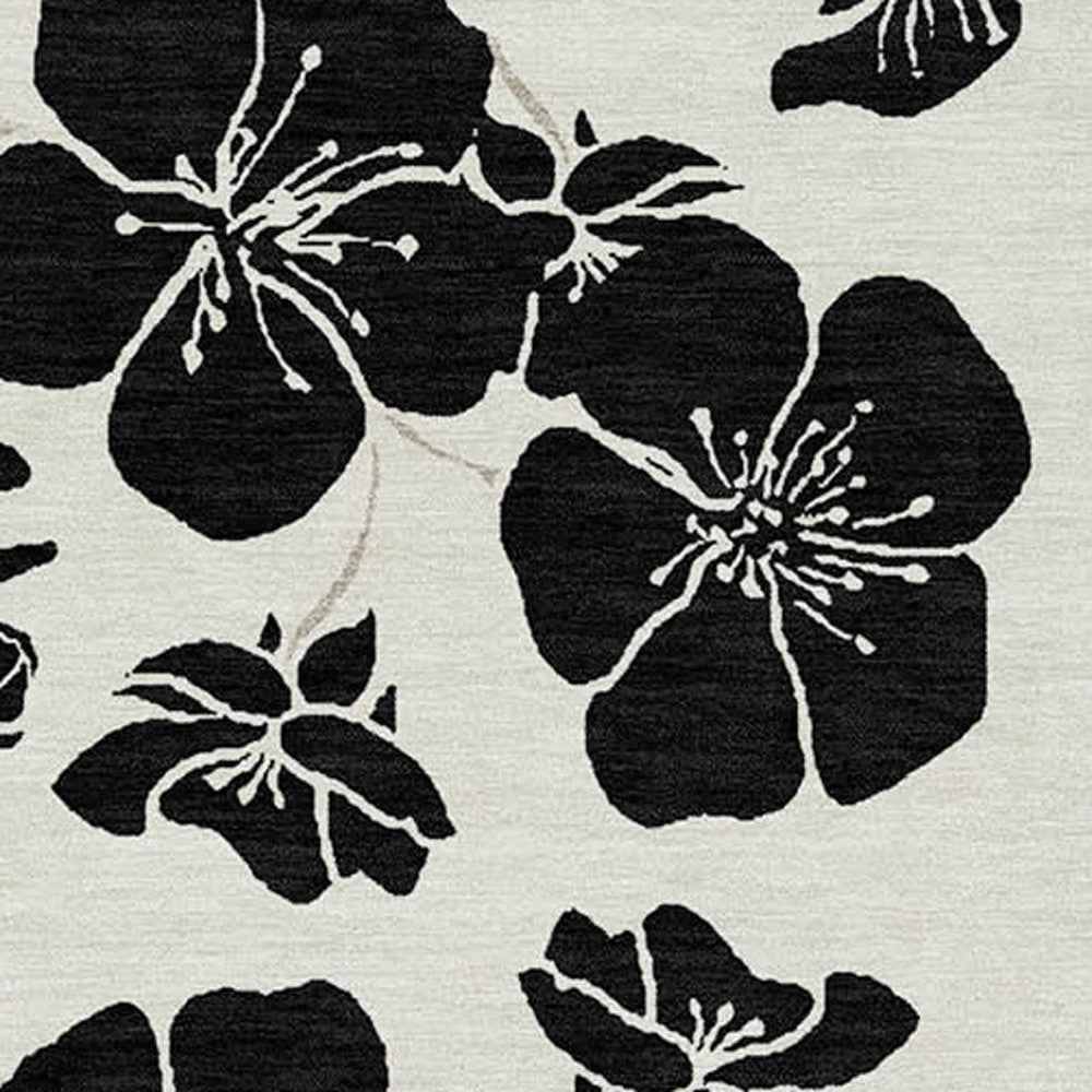 9' X 12' Ivory And Black Floral Washable Indoor Outdoor Area Rug
