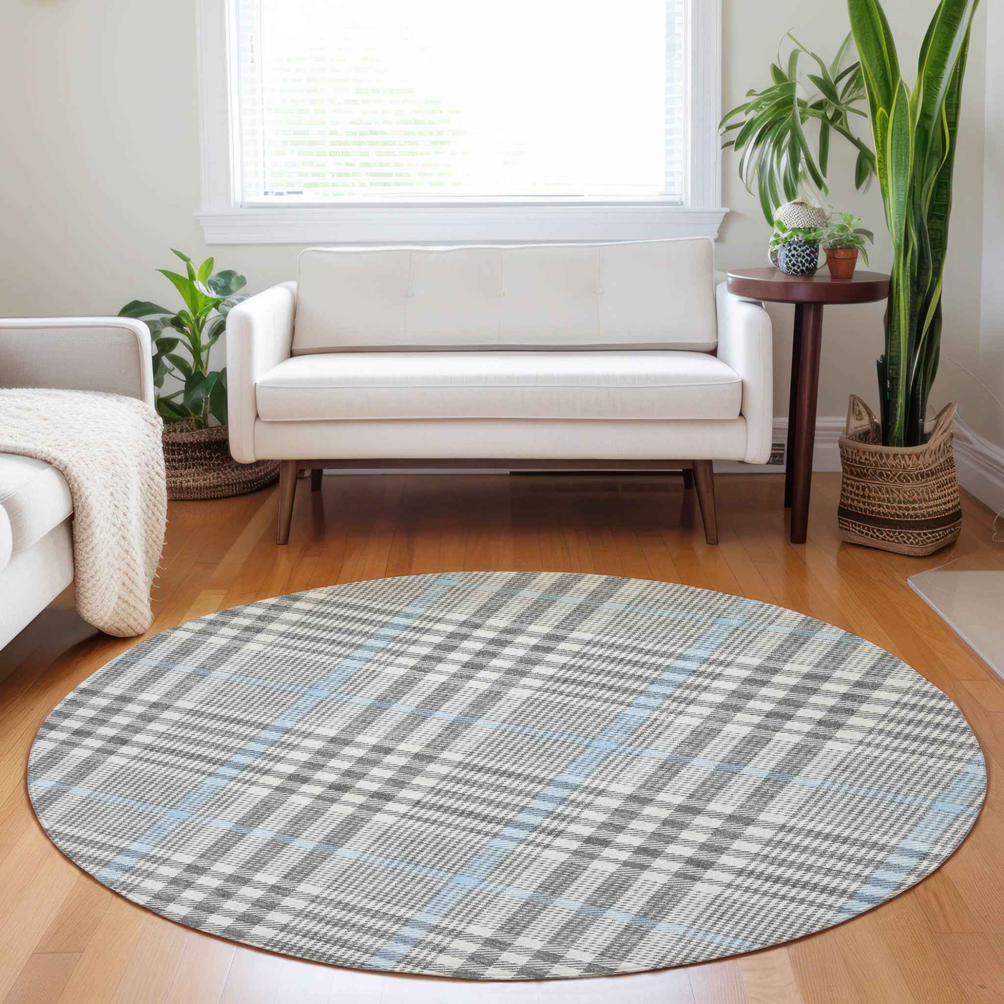 8' Gray Blue And Beige Round Plaid Washable Indoor Outdoor Area Rug