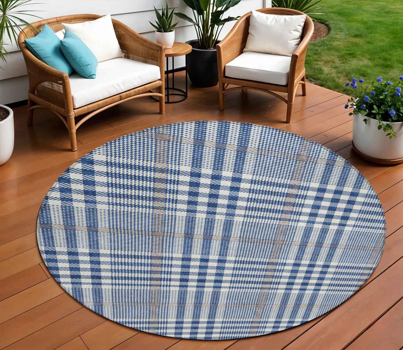 8' Navy Blue Ivory And Brown Round Plaid Washable Indoor Outdoor Area Rug