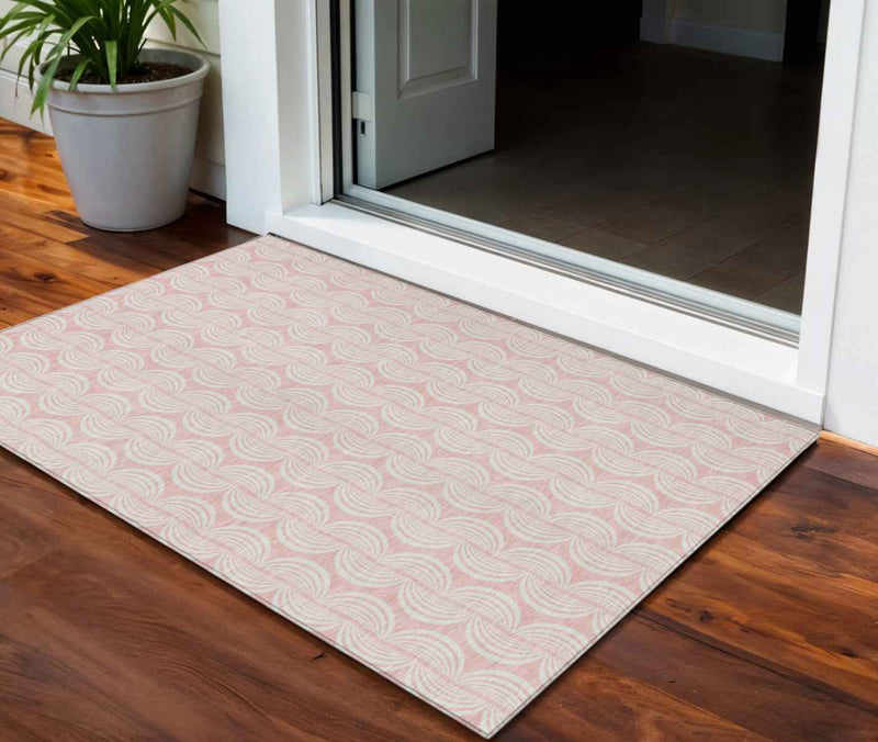 3' X 5' Pink And Gray Ogee Washable Indoor Outdoor Area Rug