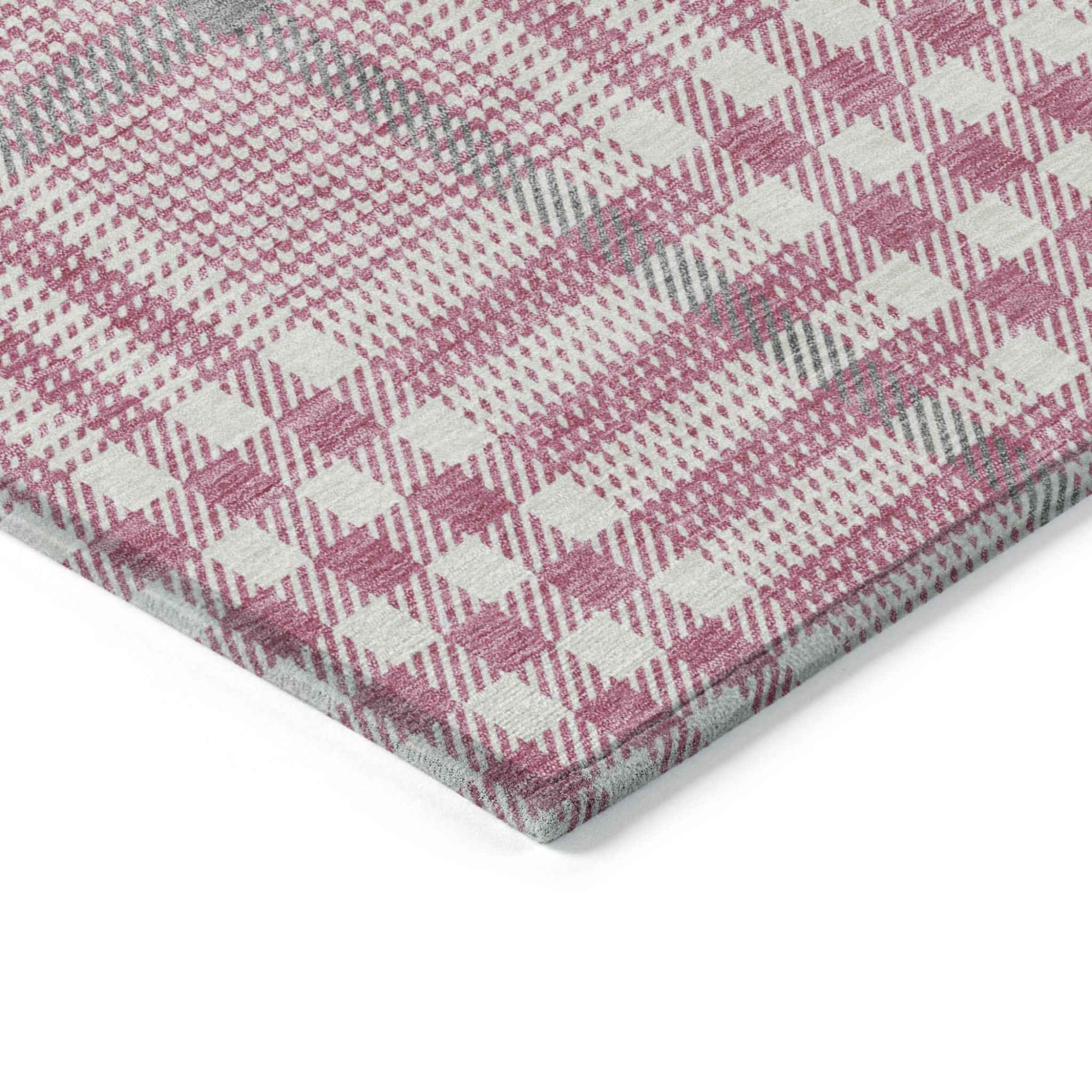 5' X 8' Blush Gray And Ivory Plaid Washable Indoor Outdoor Area Rug
