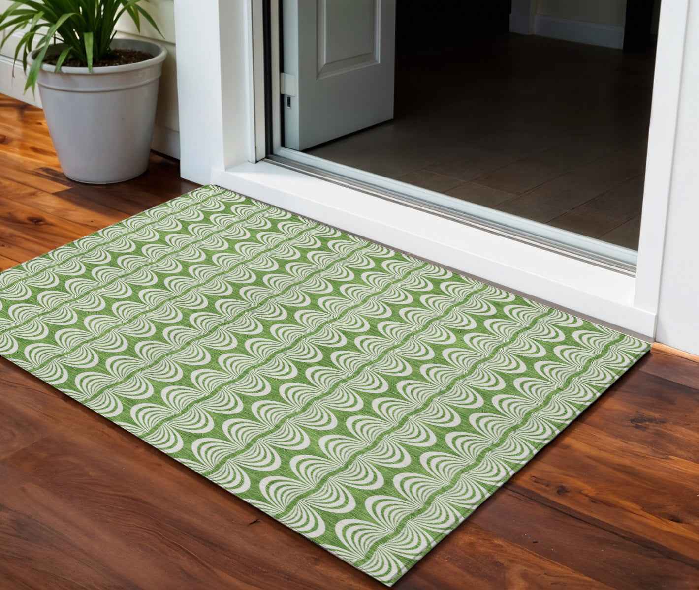 3' X 5' Green And Ivory Ogee Washable Indoor Outdoor Area Rug