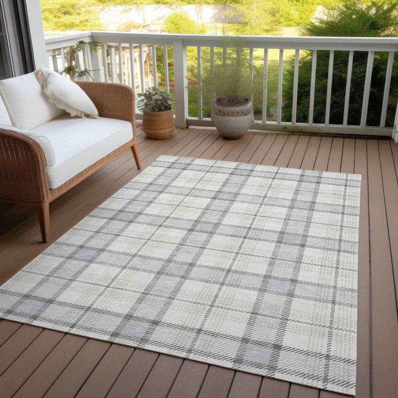8' X 10' Silver And Gray Plaid Washable Indoor Outdoor Area Rug