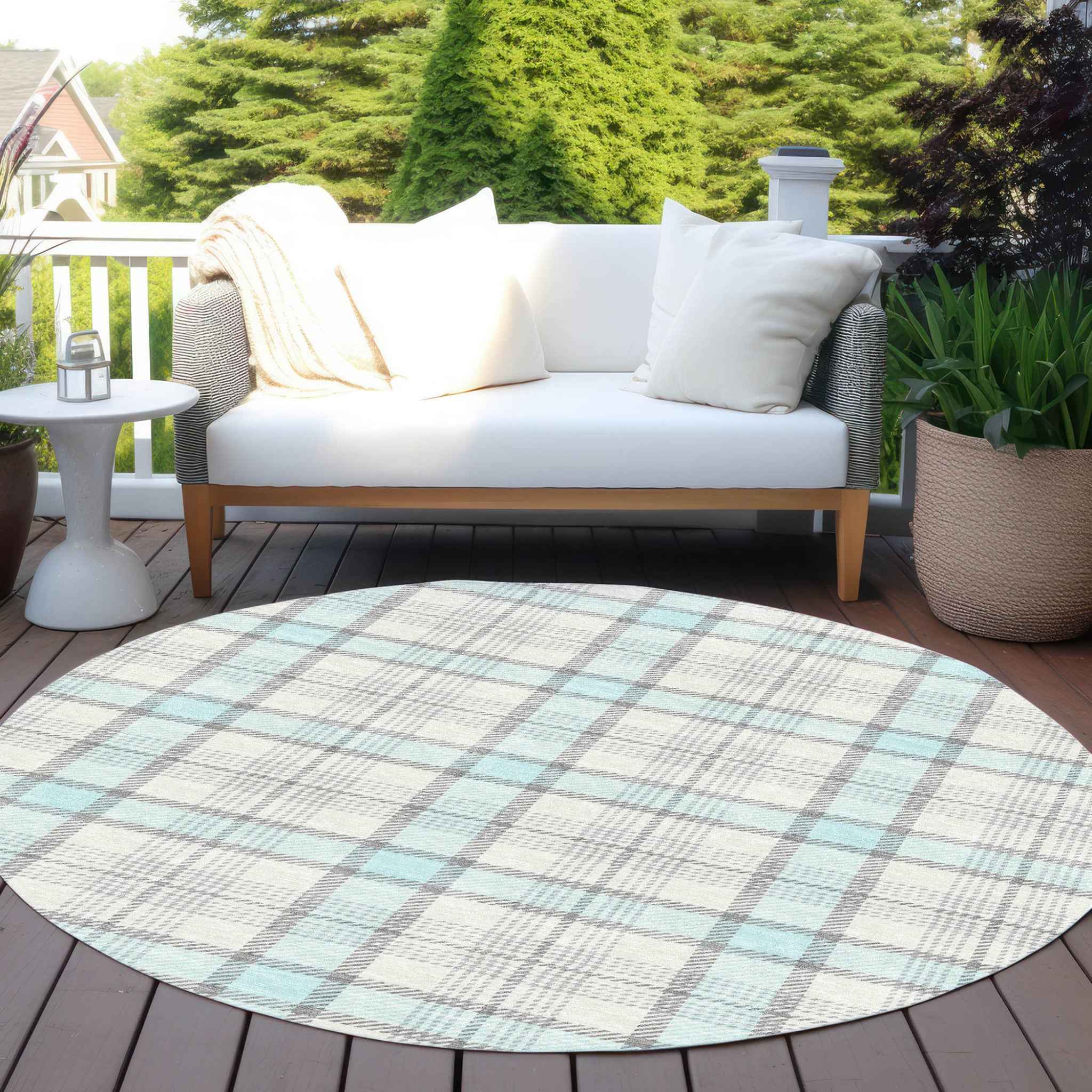 8' Sky Blue And Gray Round Plaid Washable Indoor Outdoor Area Rug