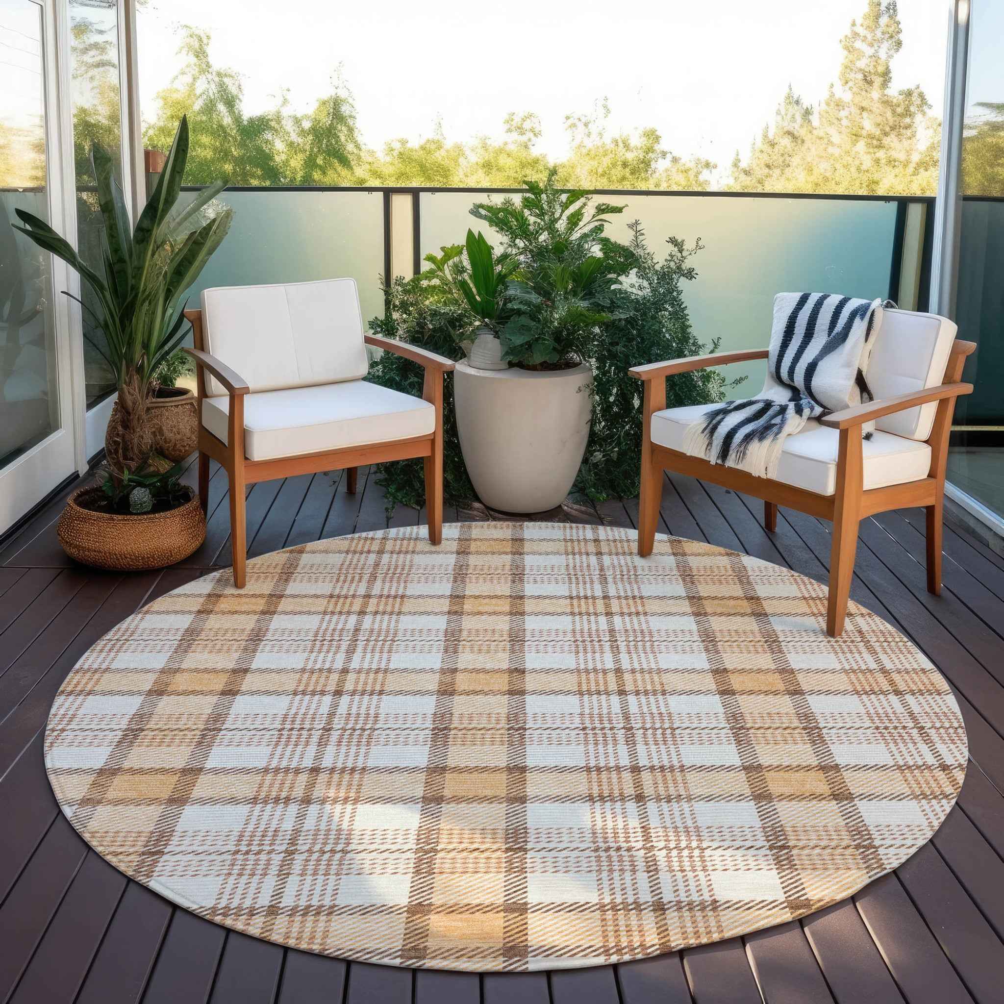 8' Peach And Beige Round Plaid Washable Indoor Outdoor Area Rug
