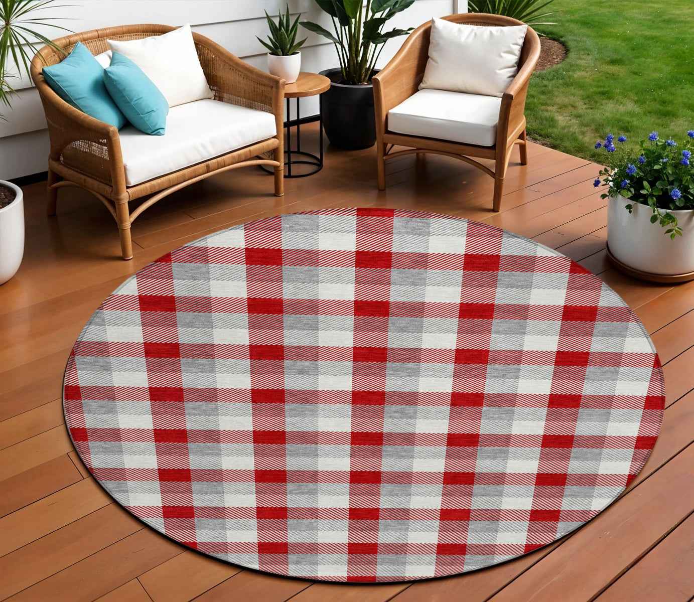 8' Red Gray And Beige Round Plaid Washable Indoor Outdoor Area Rug