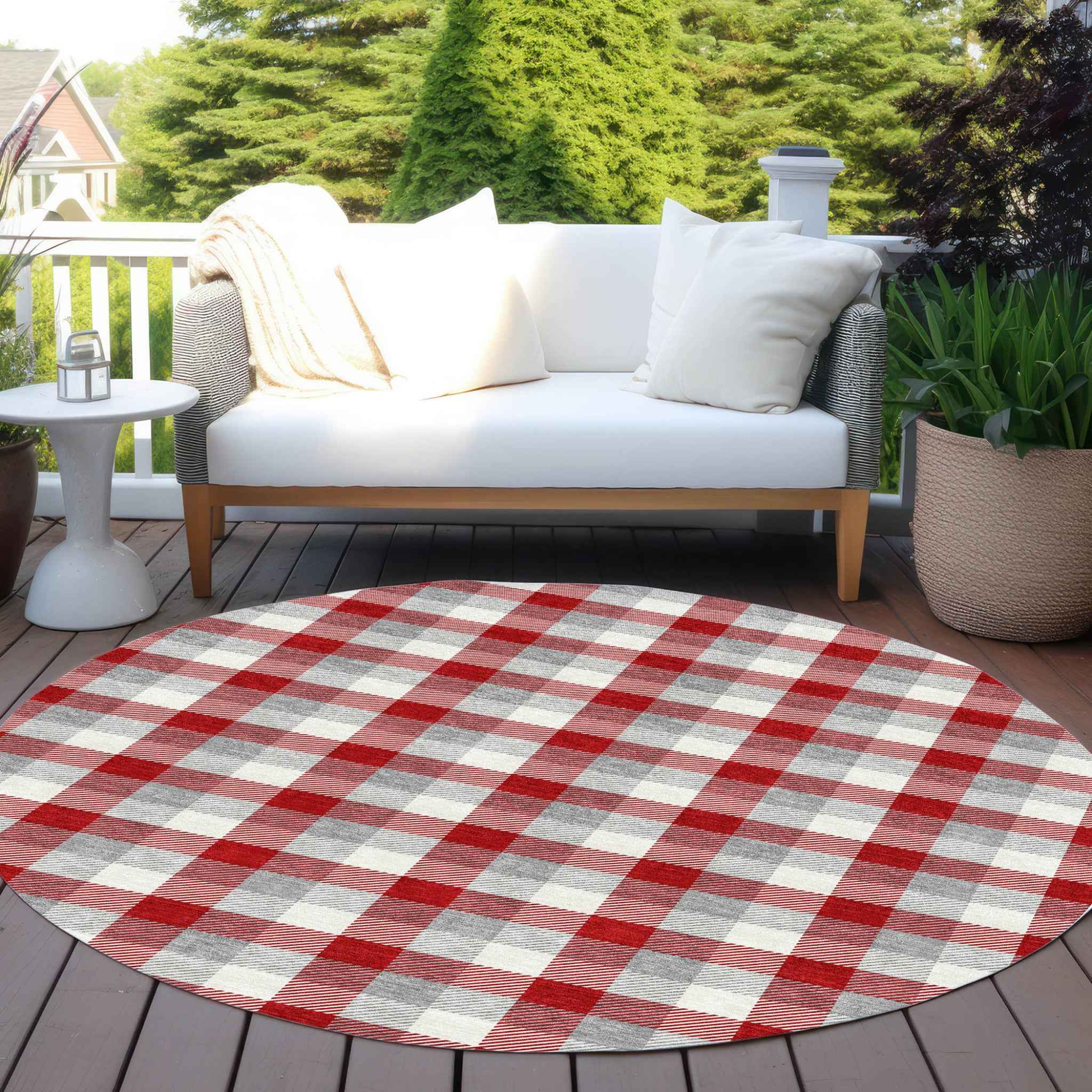8' Red Gray And Beige Round Plaid Washable Indoor Outdoor Area Rug